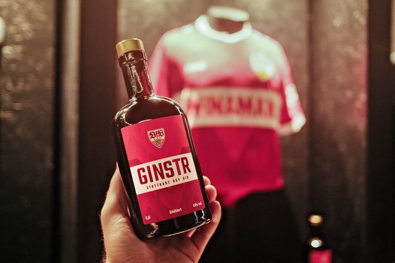 Ausverkauft- Die GINSTR x VfB Stuttgart Edition 24/25